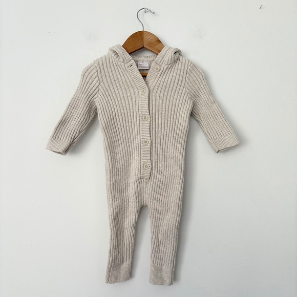 Hanna Andersson Other - Hanna Anderson knit bear onesie